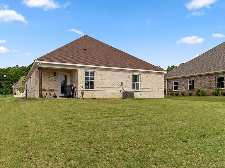 1046 Oden Ct — Photo 22