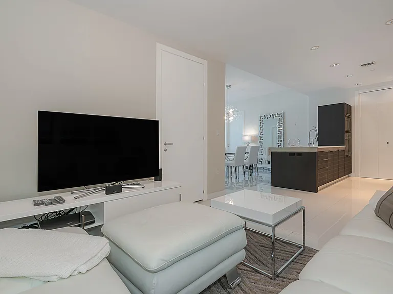 200 Biscayne Boulevard Way #5109 — Photo 14