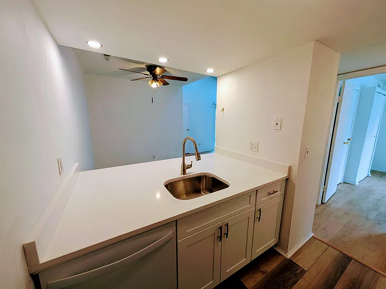 1085 Merrimar Cir N #F — Photo 7