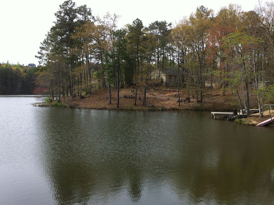 1st image of 4329 Lakeshore Cv #25