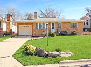 5126 N Montclair Ave, Peoria Heights, IL