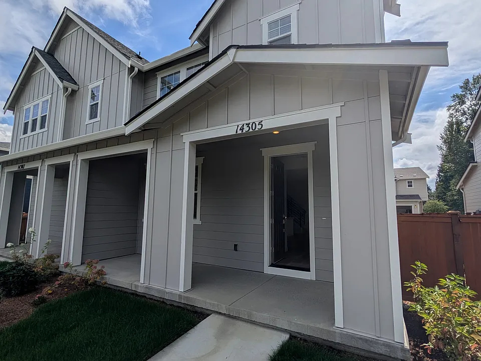 14305 270th Ct NE #62