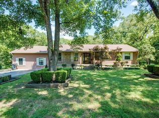 608 Glenoaks Dr, Mount Juliet, TN 37122