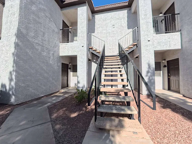 2615 W Gary Ave #2026 — Photo 26