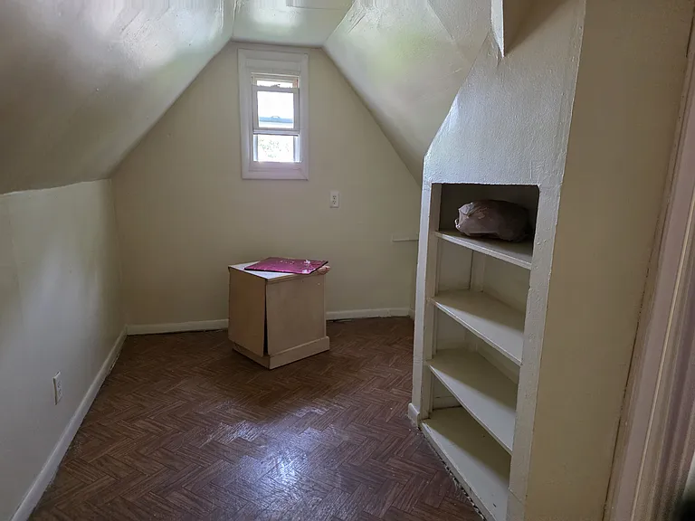 1807 Bigelow St — Photo 19