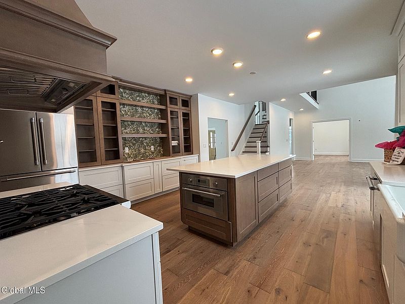 4th image of 14 Brookhaven Court