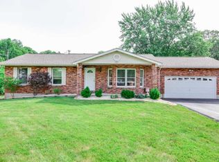 5523 Acorn Trl, Hillsboro, MO 63050
