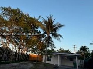 1704 SW 43rd Ave, Fort Lauderdale, FL 33317