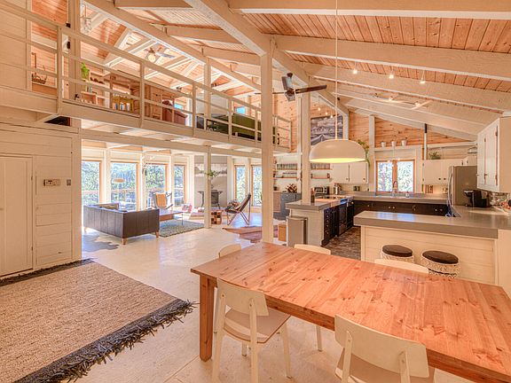 5th image of 400 Panadero Vista Rd
