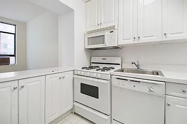 Rented by LG Fairmont Group