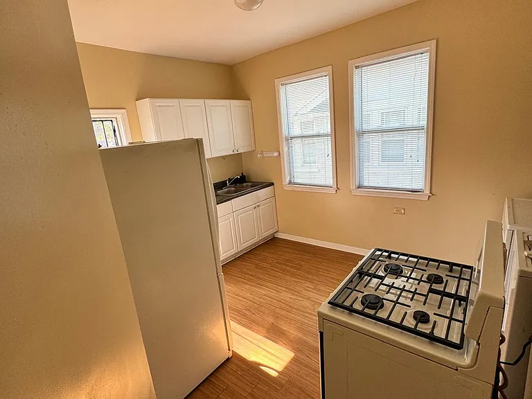 1589 Jackson Ave #1589 — Photo 12