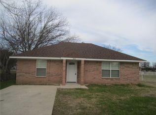 411 Altom Ln, Seagoville, TX 75159