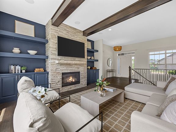 5th image of 884 Archer Dr
