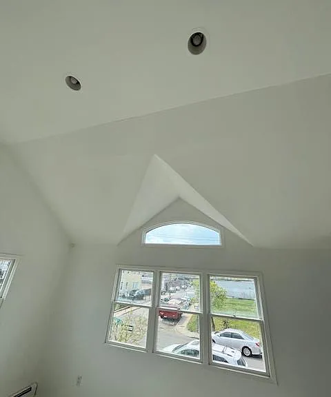 94 Roger Ave — Photo 9