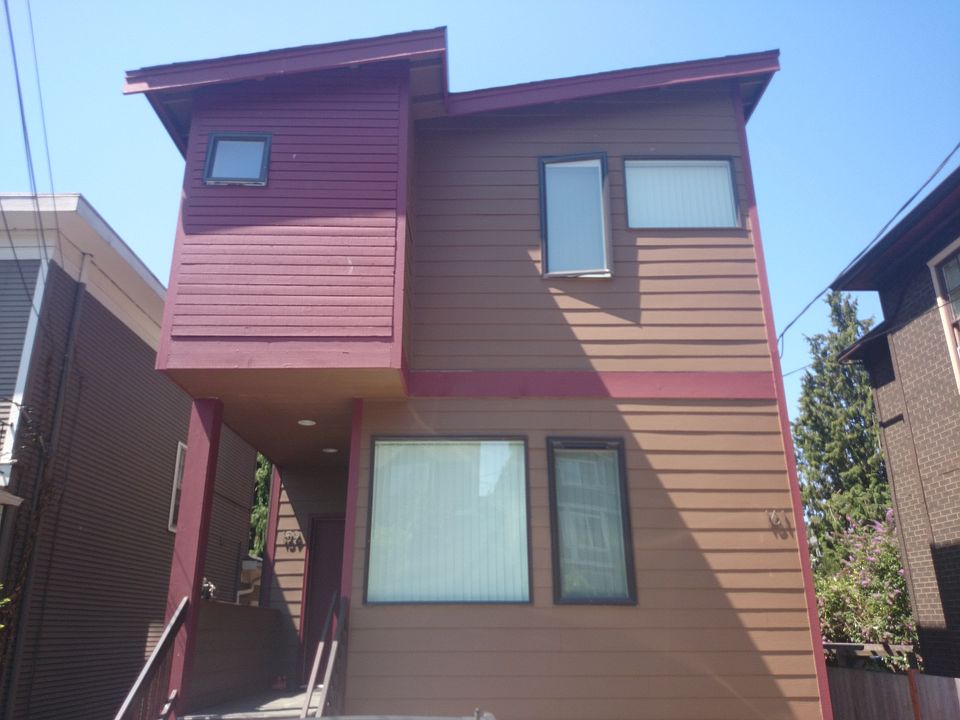 2nd image of 161 15th Ave