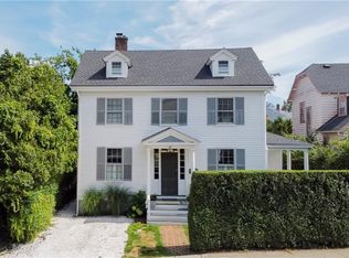 81 Kay St, Newport, RI 02840