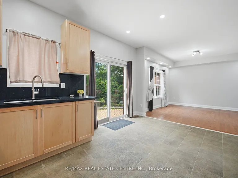 3857 Brinwood Gate #UPPER LEVEL — Photo 14