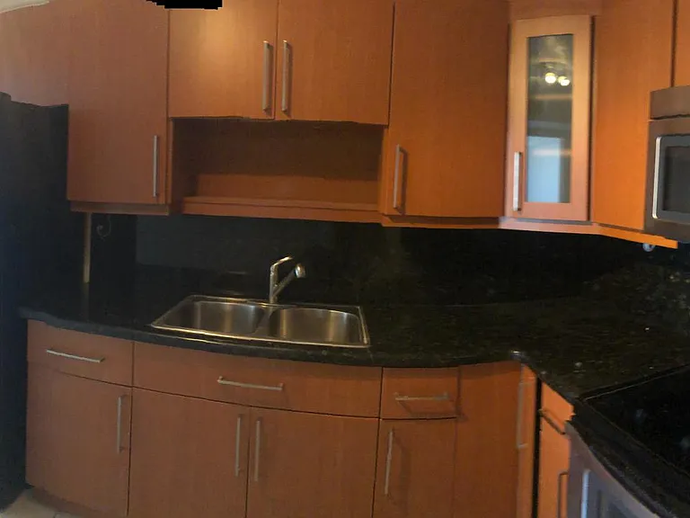 7440 Harding Ave #202 — Photo 4