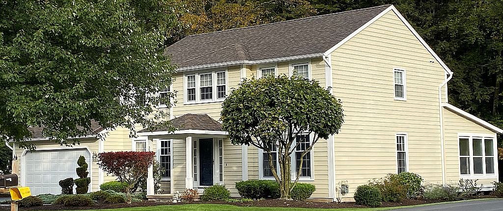 Blackish House sideA→ ←sideZ 3733 Black Brant Dr, Liverpool, NY 13090 | Zillow