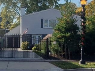 8211 W Grand Ave, River Grove, IL 60171