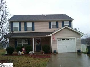 26 Seaside Ln, Greer, SC 29650