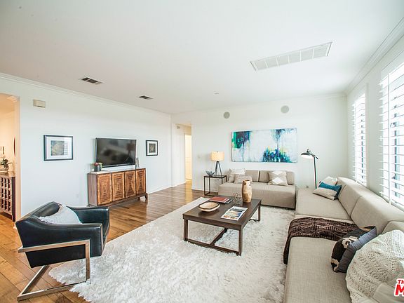4th image of 5625 Crescent Park W APT 314