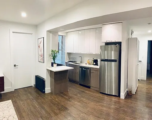 Rented by Douglas Elliman | media 10