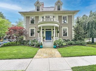 93 Arlington Ave, Providence, RI 02906