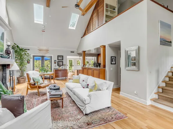 209 Station 17 St #Id1513843p, Sullivans Island, SC 29482