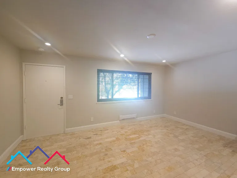 1444 Walnut St. — Photo 2