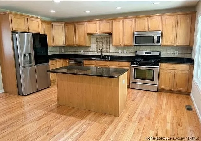 3 County Ln #3 — Photo 3