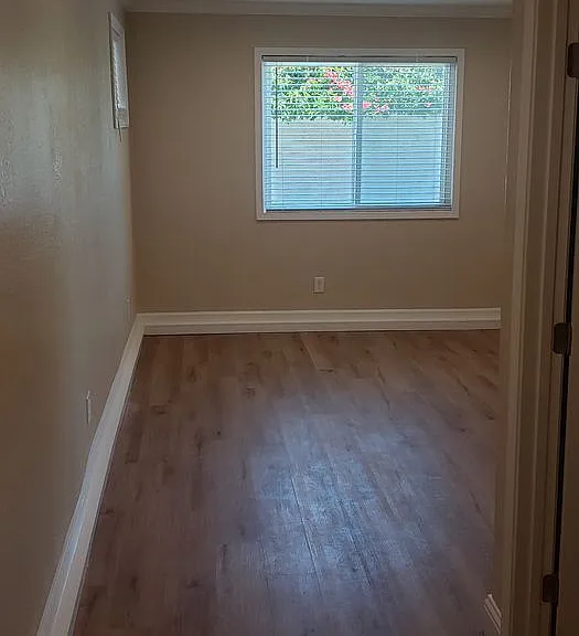All Single Story Apartment Community — Photo 51