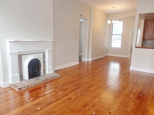 5th image of 521 Liberty Hl APT B