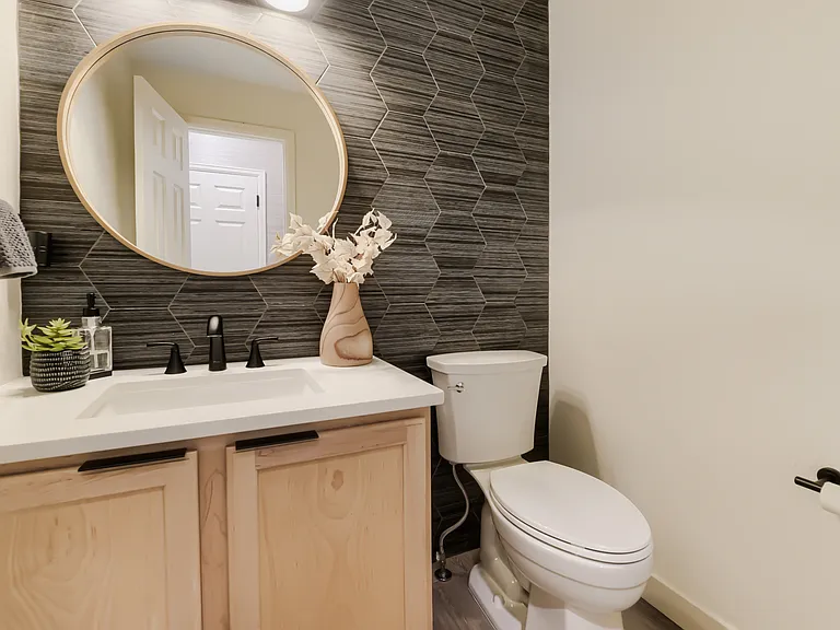 2943 Mount Royal Dr — Photo 10