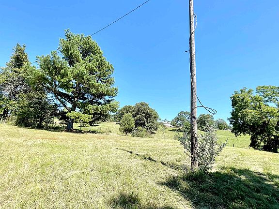 4th image of 13074 Highway 62/412 W
