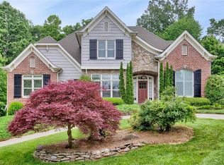 3725 Lindenleaf Ct, Winston Salem, NC 27106