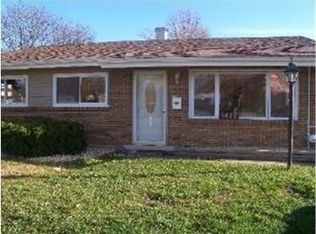 1417 Forest Pl, Calumet City, IL
