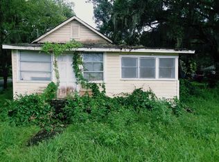 1701 W Granfield Ave, Plant City, FL 33563