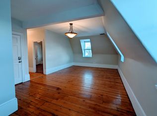 123 Vinton St #3, Providence, RI 02909