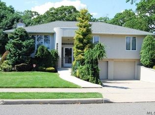 2869 Charlotte Pl, Bellmore, NY 11710