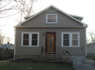 32 N Ardmore Ave, Villa Park, IL
