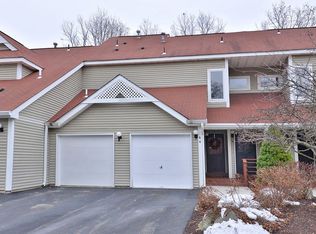 4 Pine Hollow Ct, Oak Ridge, NJ 07438