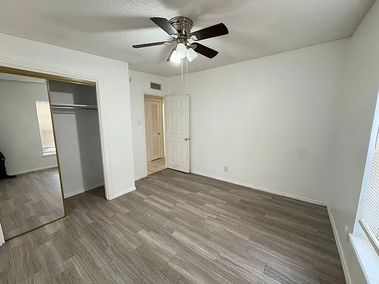 10316 Ashwood Dr — Photo 19