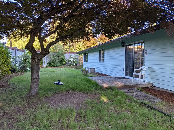 5th image of 15222 NE 7th Pl
