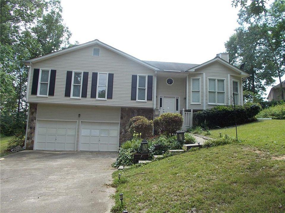 1st image of 2571 Oak Grove Ln