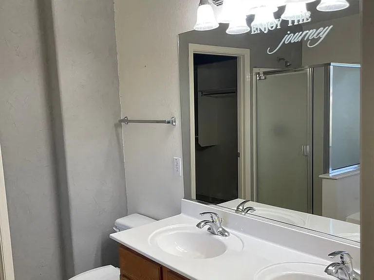 12411 W Rancho Dr — Photo 12