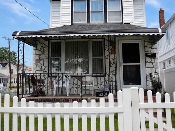 143-01 Ferndale Avenue image 1 of 5