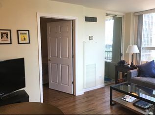 345 N Lasalle St #1210, Chicago, IL 60610