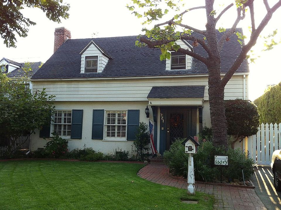 1st image of 921 Chautauqua Blvd