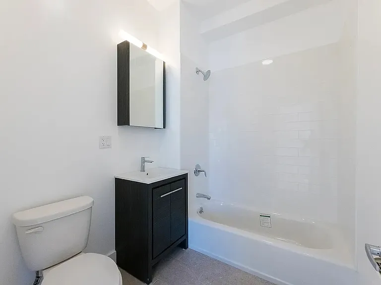 512 W 171st St #3A — Photo 16